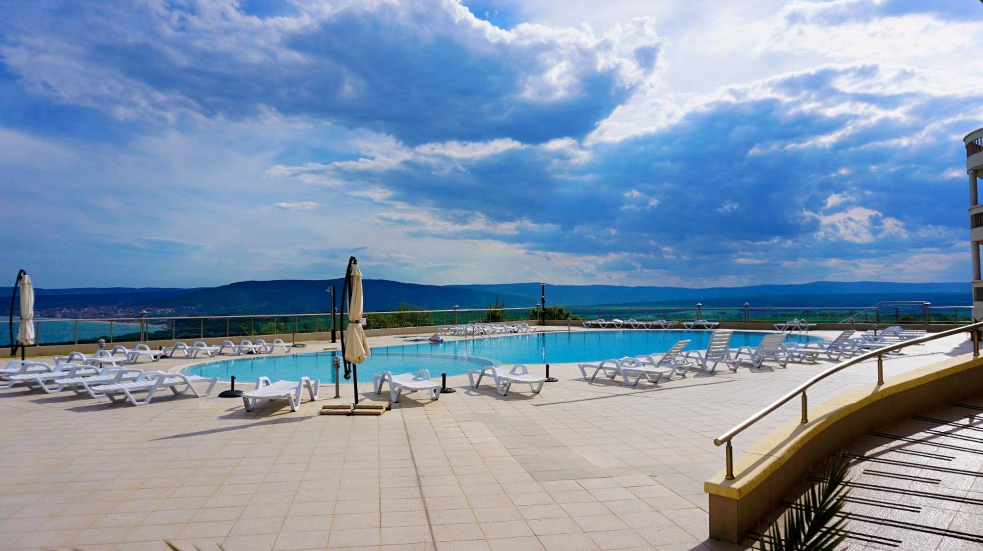 Апартаменти Сънбрийз - Sunbreeze Apartments Byala  Extérieur photo