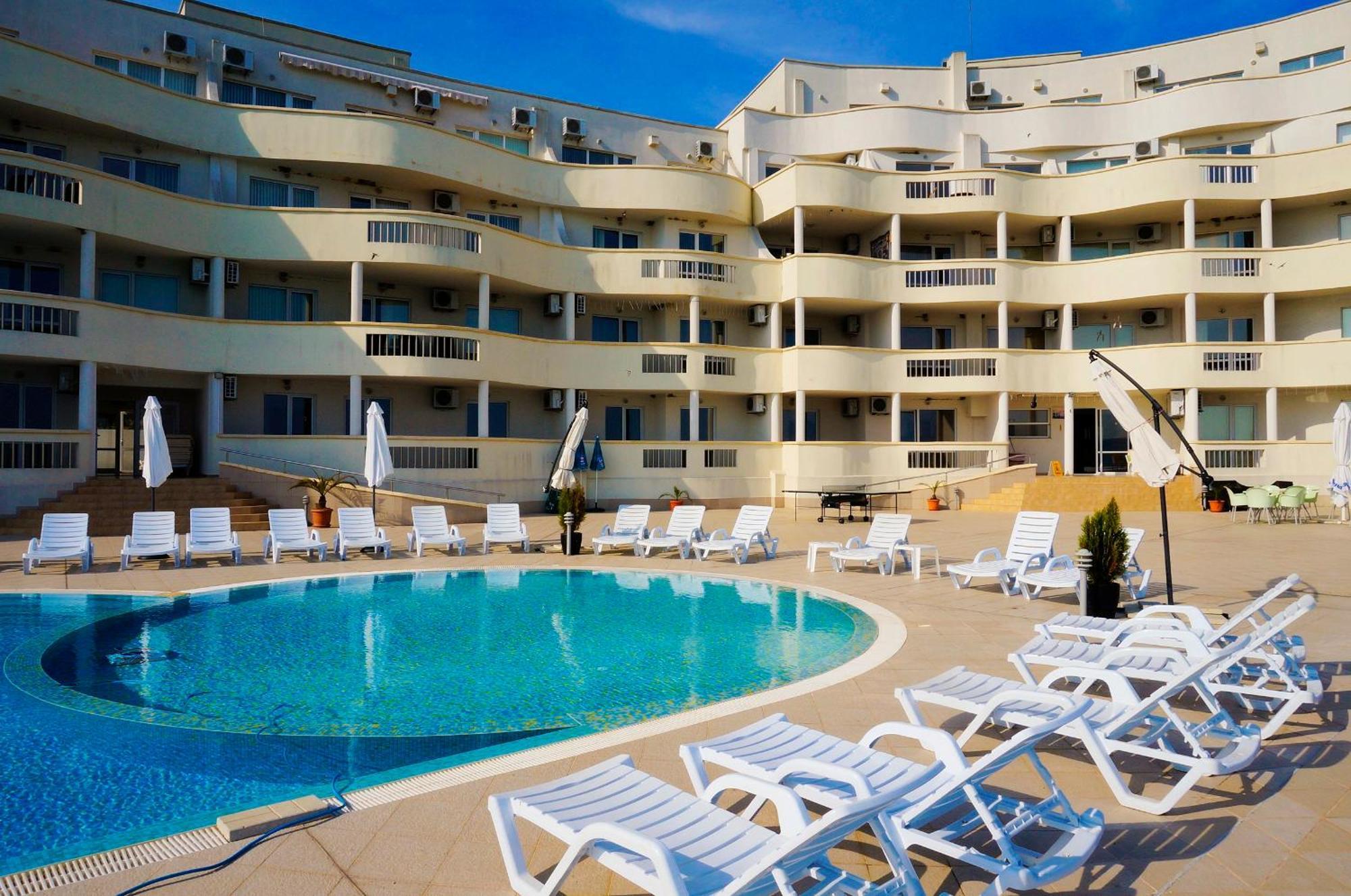 Апартаменти Сънбрийз - Sunbreeze Apartments Byala  Extérieur photo