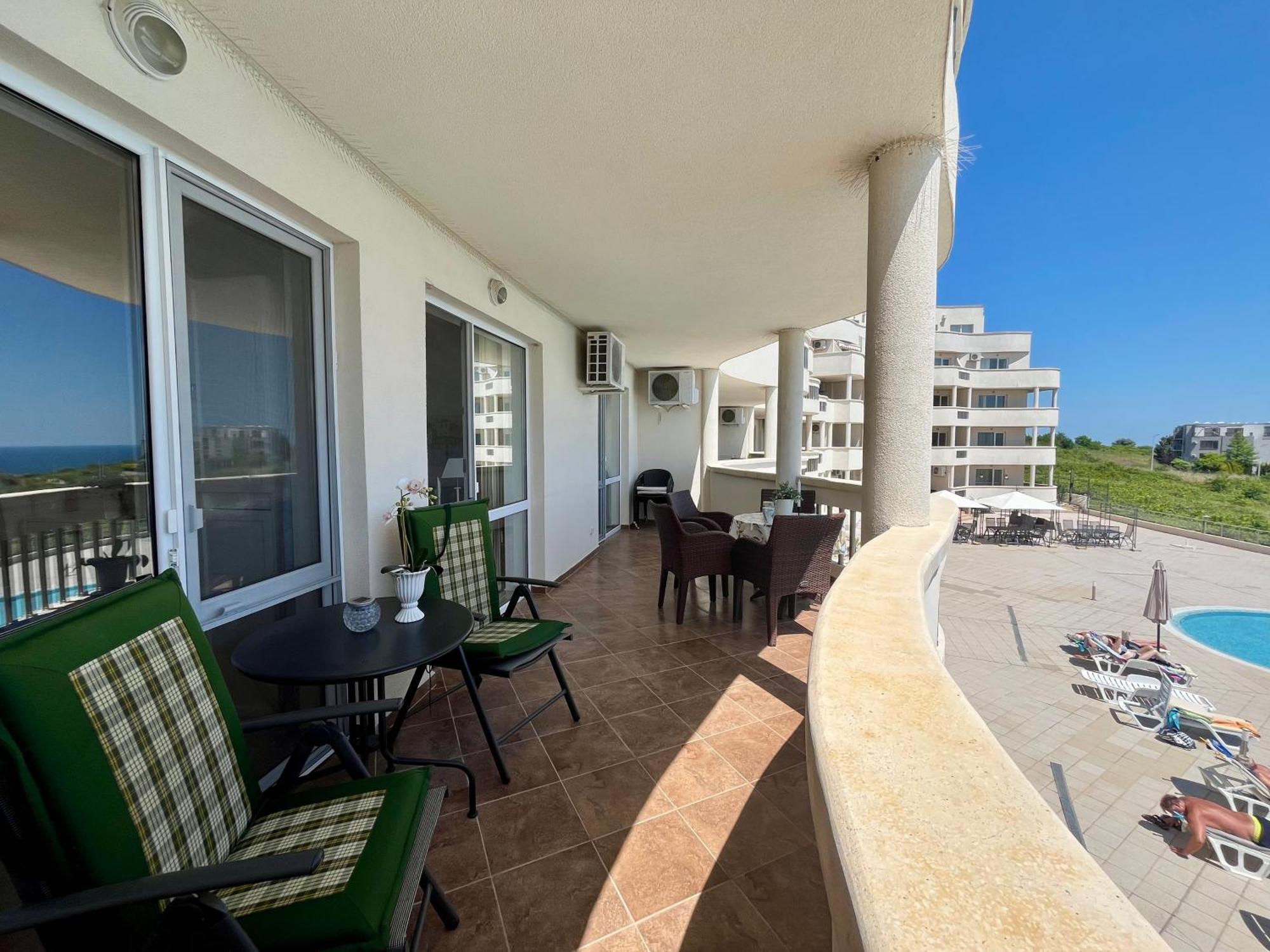 Апартаменти Сънбрийз - Sunbreeze Apartments Byala  Extérieur photo