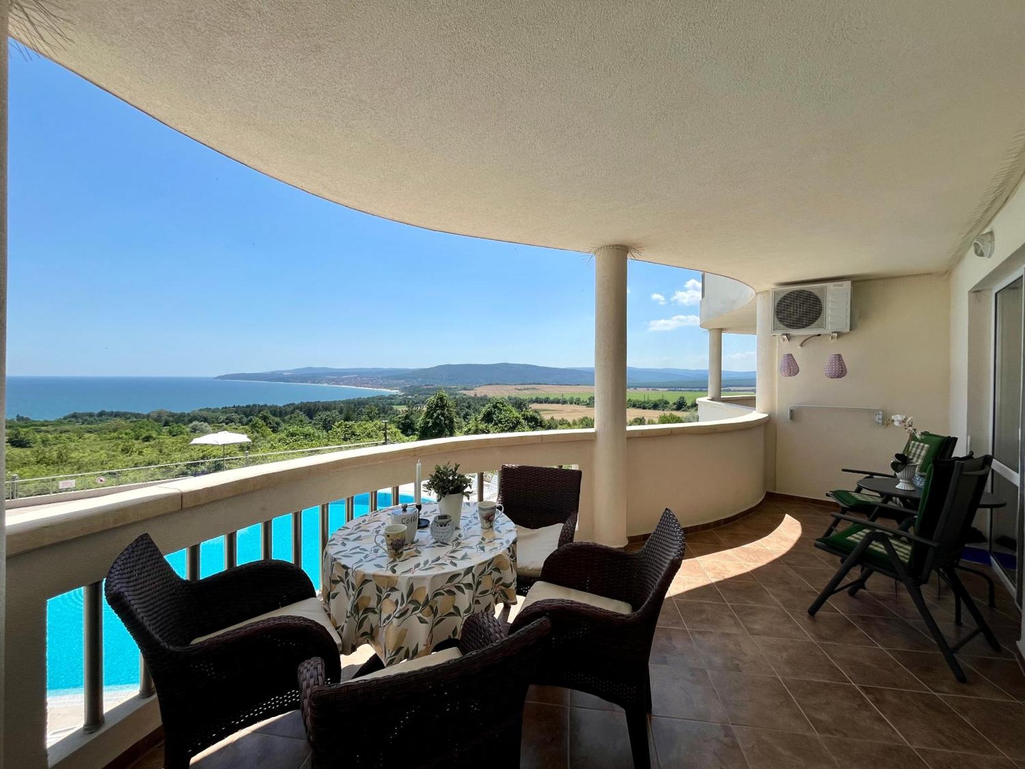 Апартаменти Сънбрийз - Sunbreeze Apartments Byala  Extérieur photo